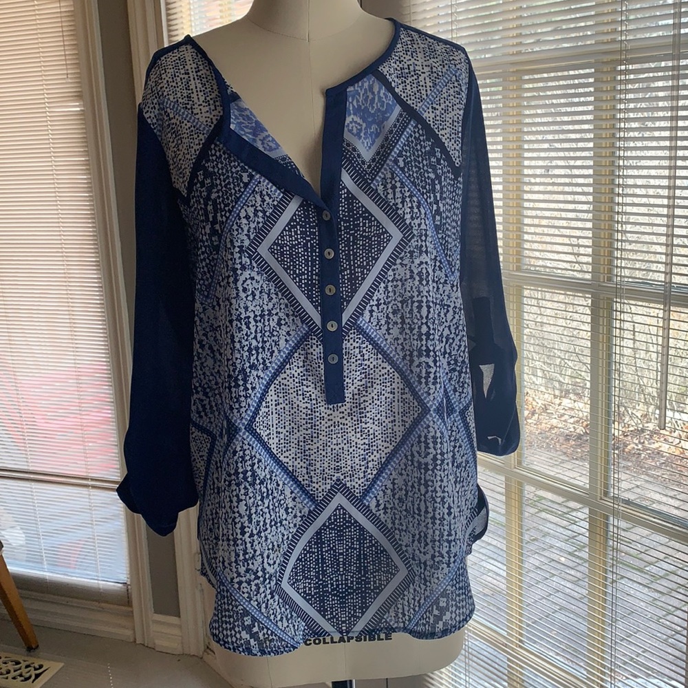 RW & Co Blue Blouse size L